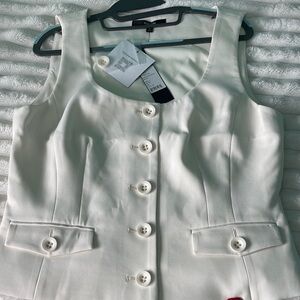 Toccin White Button-Front Tailored Tank Top